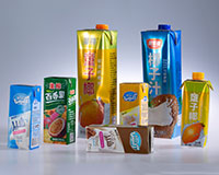 WSFM1100-2000型液體奶、飲料紙盒專用材料擠出復(fù)合淋膜機(jī)